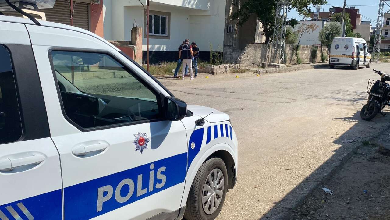 Sokaktaki saldırı evde devam etti! Önce karısını, sonra baldızını vurdu 4